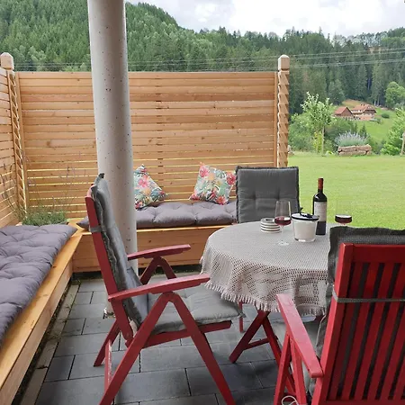 Burgblick Apartment *
